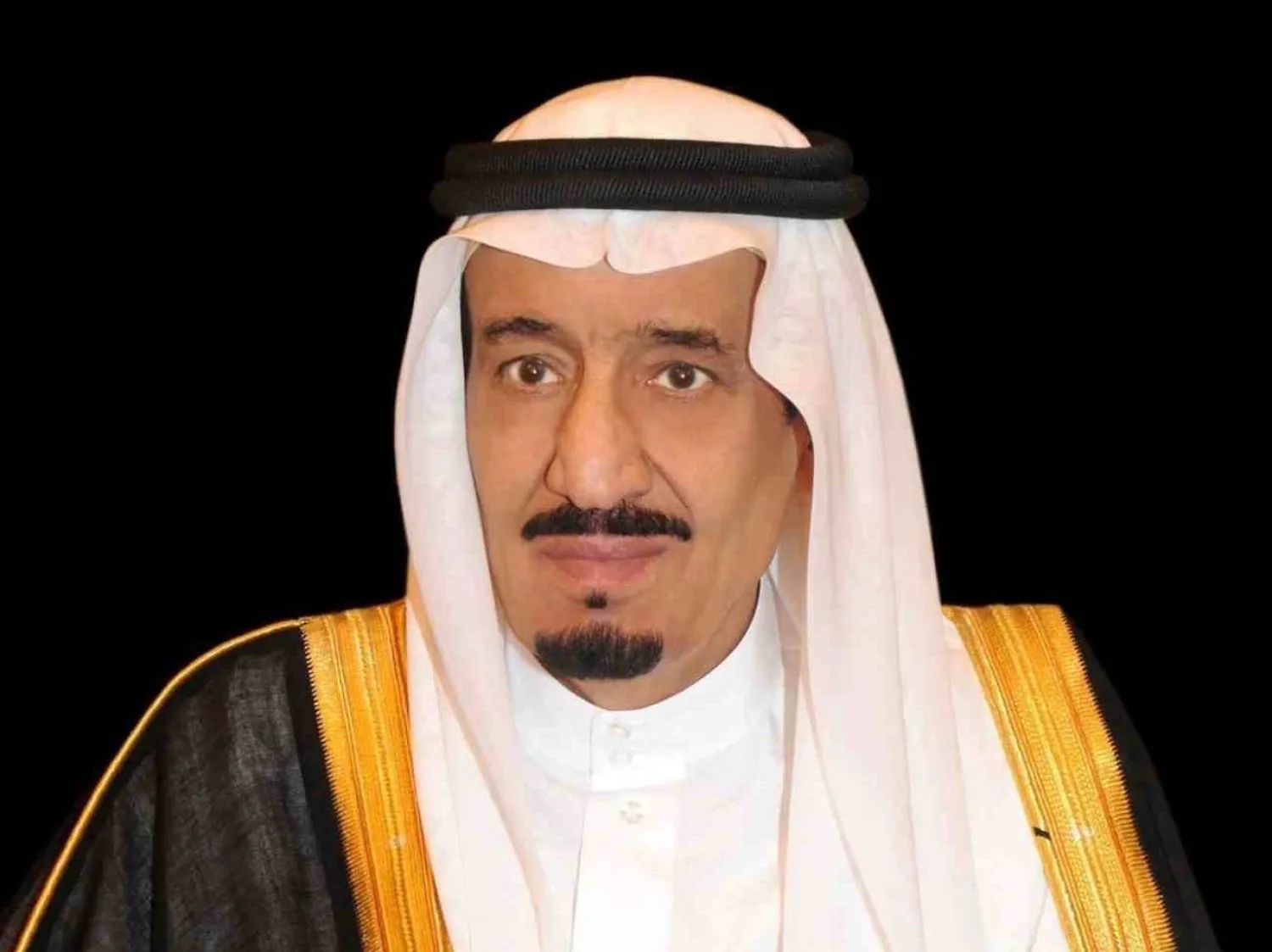 خادم الحرمين الشريفين: نحمد الله أن شرّفنا بخدمة الحرمين.. وندعو لقبول حج الحجاج ولخير العالم أجمع