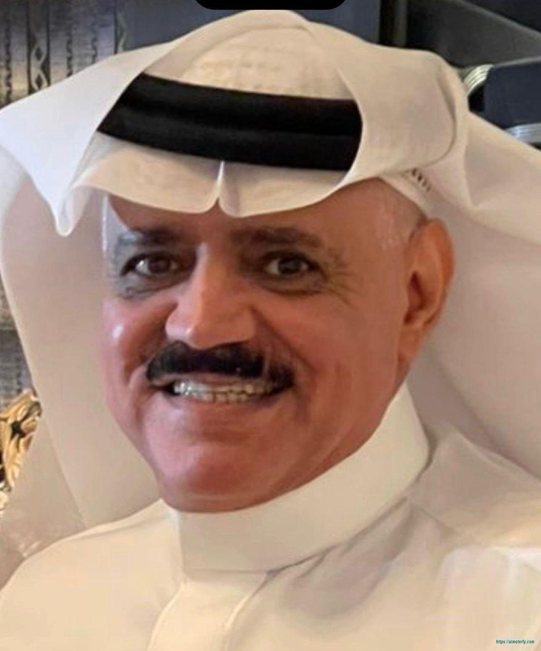 الكون والعالم أقمار ونجوم