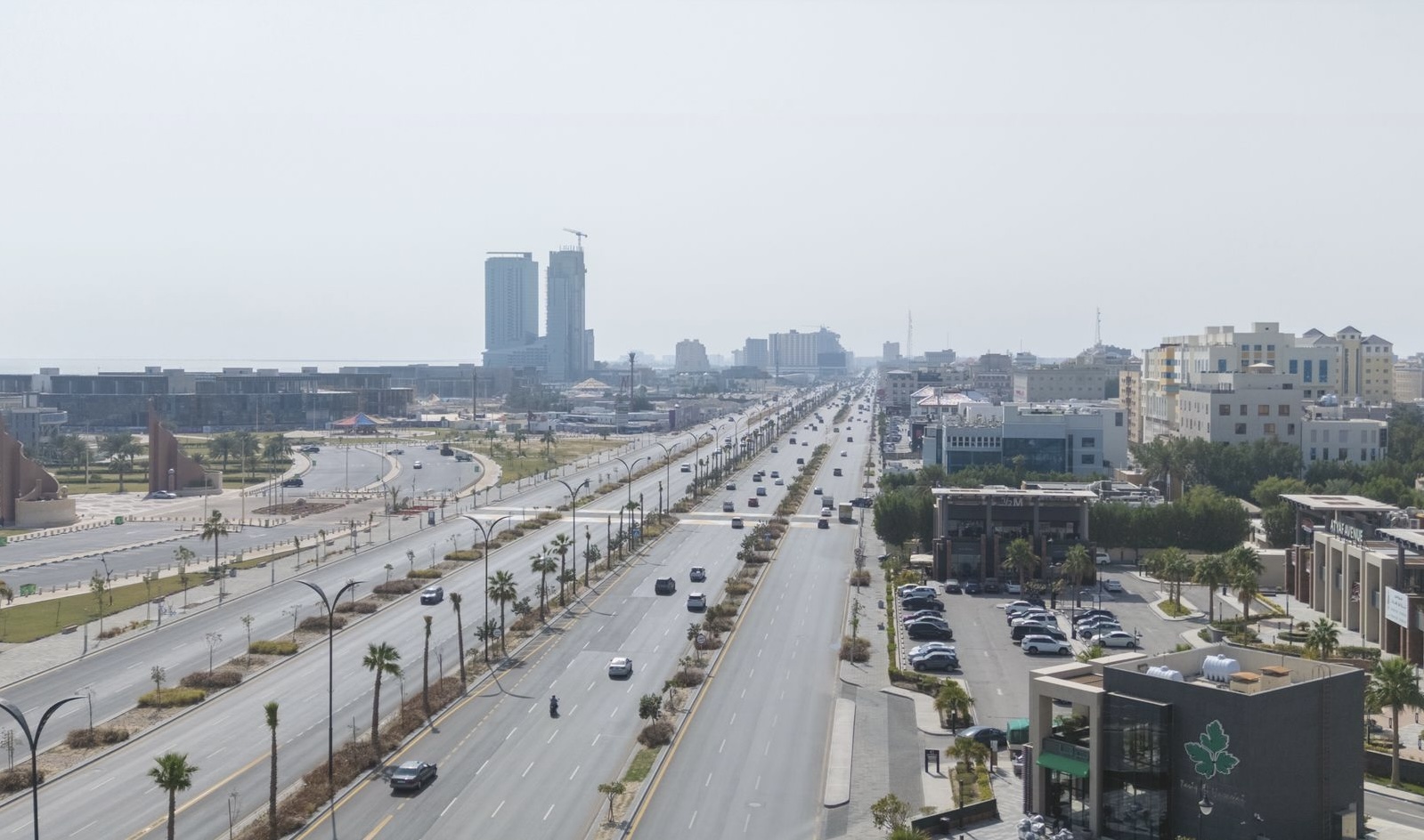 الانتهاء من تطوير وأنسنة المرحلة الثانية من طريق الأمير تركي في الخبر