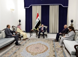 فخامة رئيس الجمهورية العراقية يستقبل معالي رئيس المنظمة العربية للسياحة والوفد المرافق بقصر السلام ببغداد. 