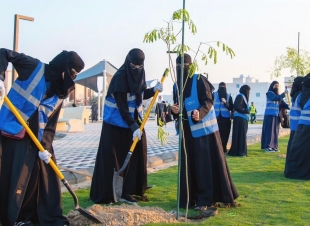 الخبر تساهم في مبادرة السعودية الخضراء