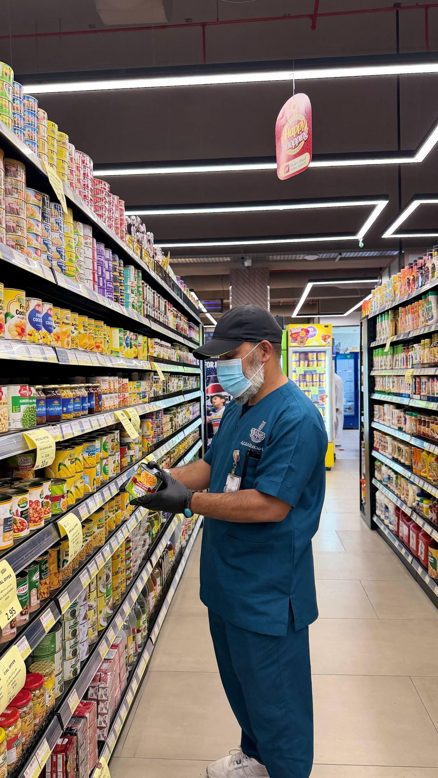 بلدية القطيف تكثف جولاتها الرقابية خلال شهر رمضان المبارك