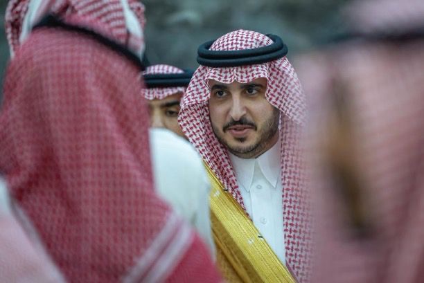أمير منطقة الجوف يلتقي أهالي محافظة طبرجل