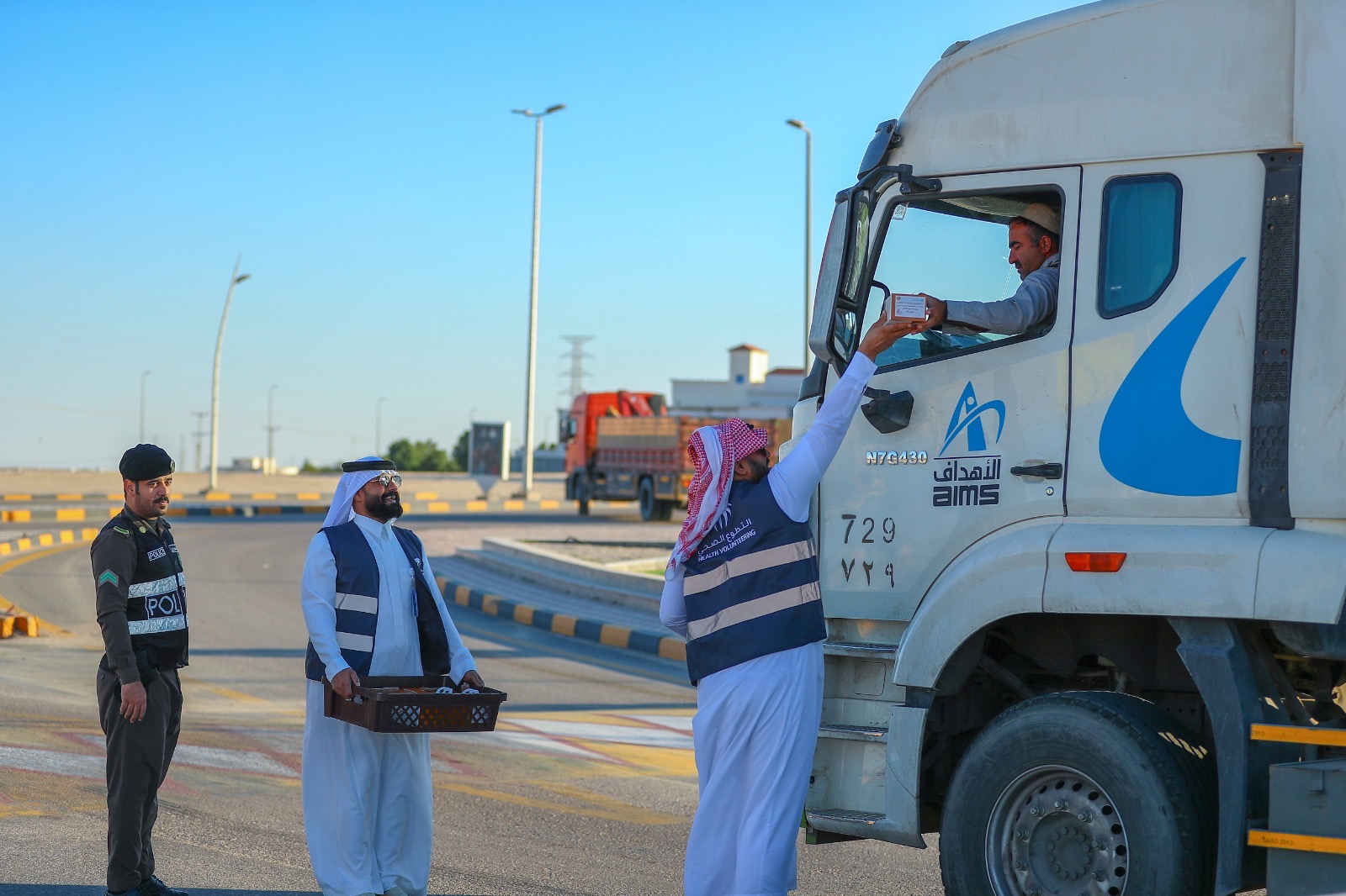 في نسختها الثانية ..  المستشفى العام يوزع وجبات إفطار للصائمين بالنعيرية