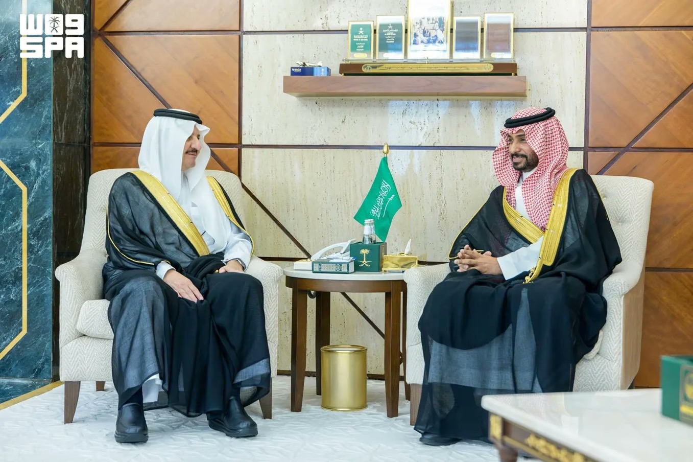 أمير الشرقية يستقبل مدير عام فرع هيئة الأمر بالمعروف والنهي عن المنكر بالمنطقة