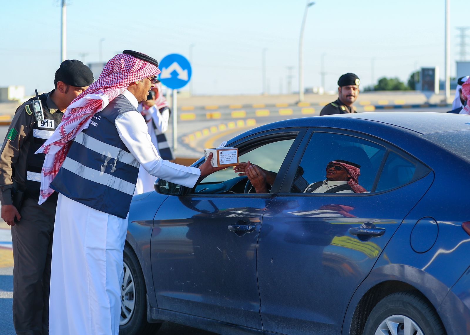 في نسختها الثانية ..  المستشفى العام يوزع وجبات إفطار للصائمين بالنعيرية