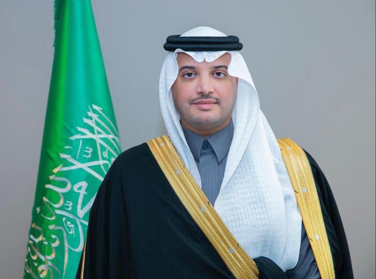 الإعلامي حسن الصالح يهنئ أمير الشرقية ونائبه ومحافظ الأحساء بعيد الأضحى المبارك