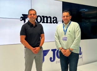 الخليج يوقّع مع «Joma» الإسبانية لتوريد الملابس والمعدات الرياضية لثلاثة مواسم 