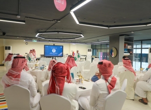يضم خمسة مسارات تخصصية لتأهيل المتطوعين جمعية بناء تطلق معسكر التطوع «عطاء» لبناء جيل من المتطوعين المؤهلين