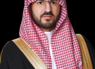 الإعلامي حسن الصالح يهنئ أمير الشرقية ونائبه ومحافظ الأحساء بعيد الأضحى المبارك